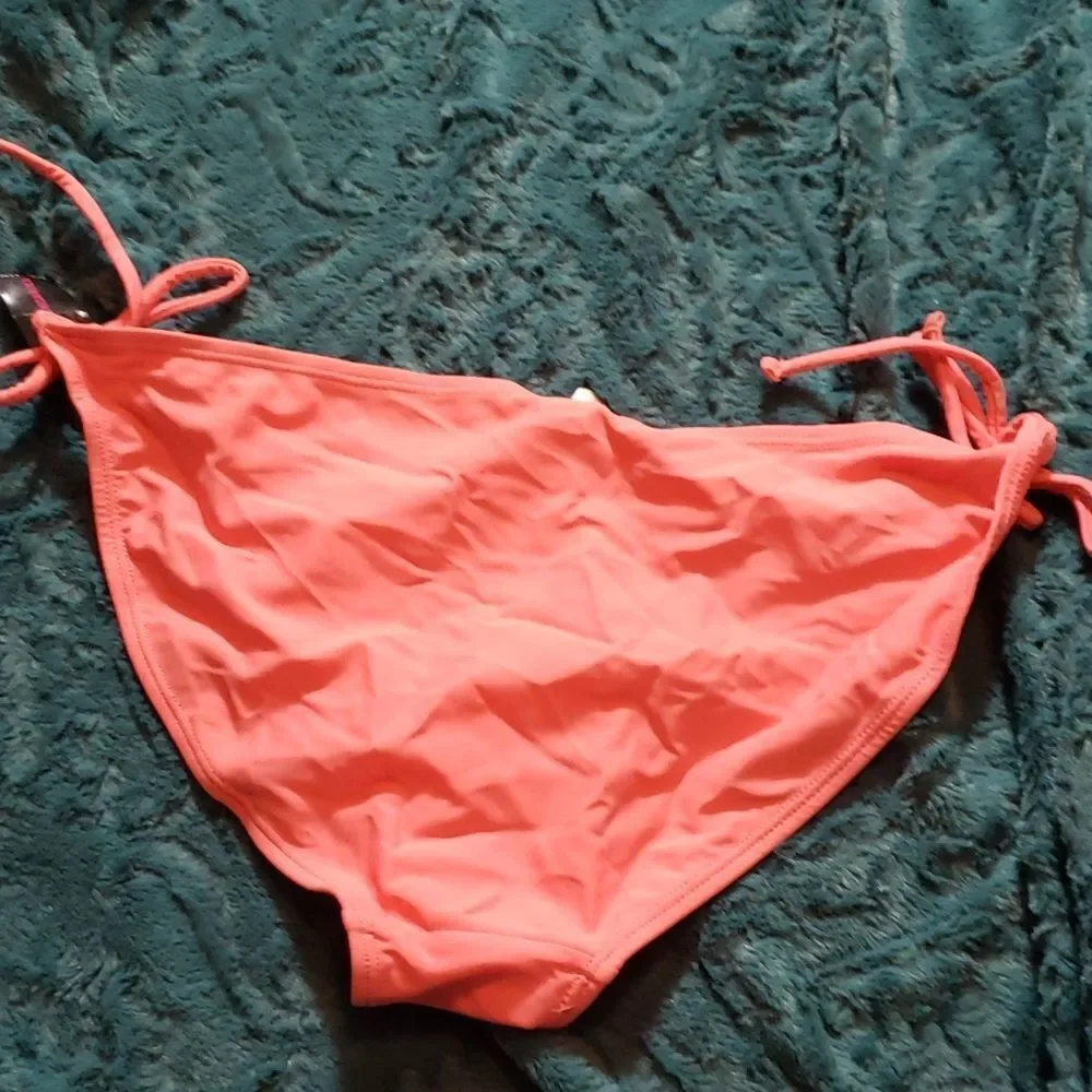 🌼NWT coral bikini bottom